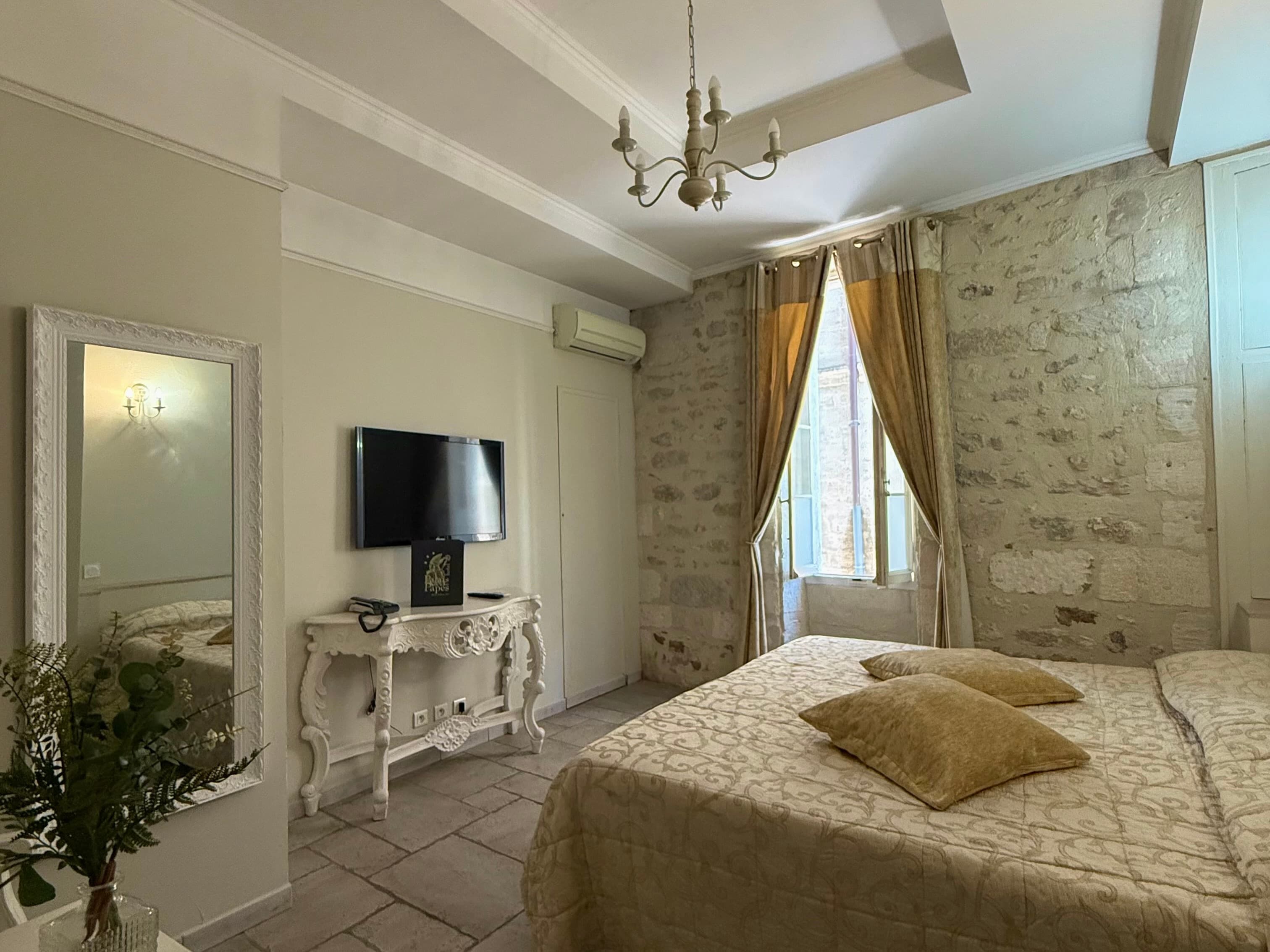 Chambre 2 - Confort Double